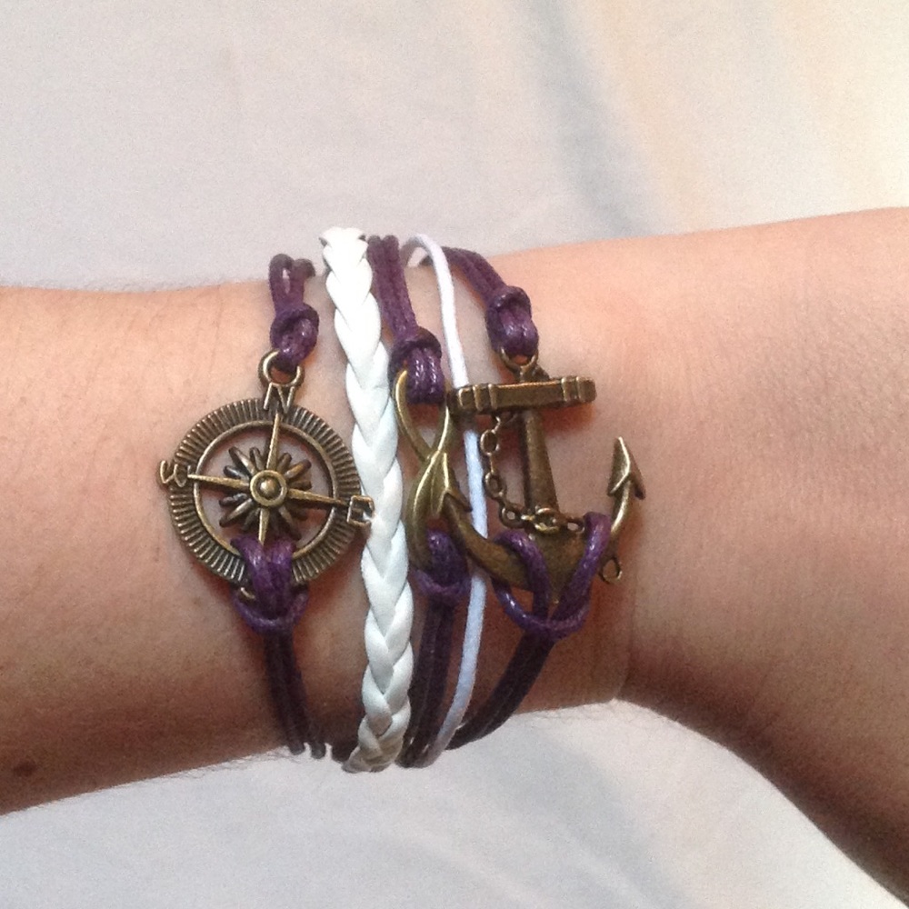 NWOT Anchor Compass Infinity Bracelet